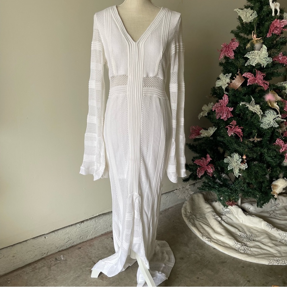 Venus bridal dress
